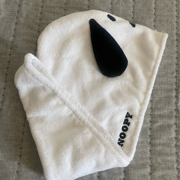SNOOPY Spa Hair Wrap - Picture 3 of 4